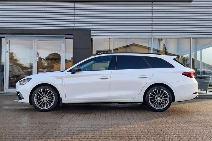 Hvid Seat Leon fra 2020