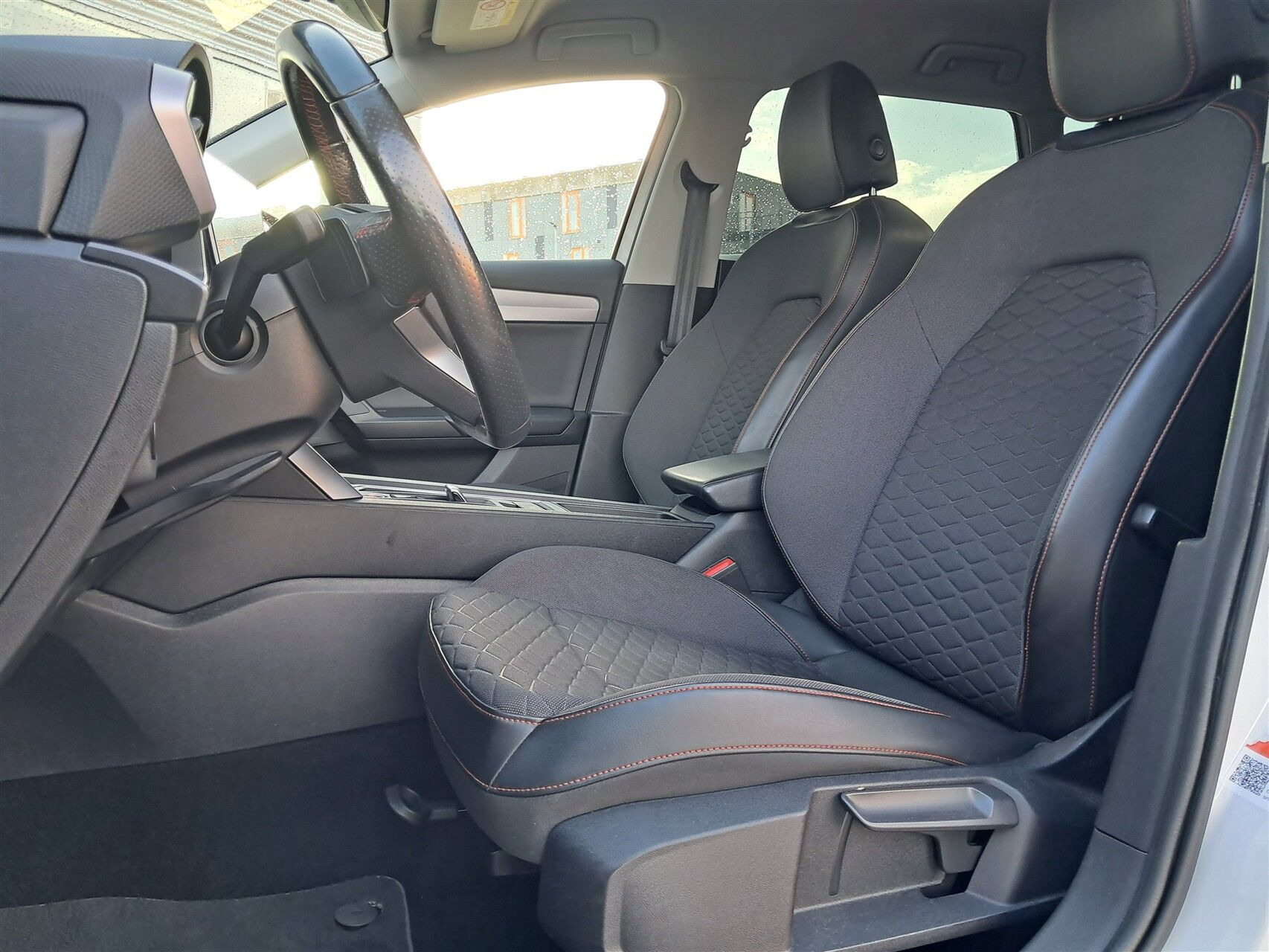 Hvid Seat Leon fra 2020