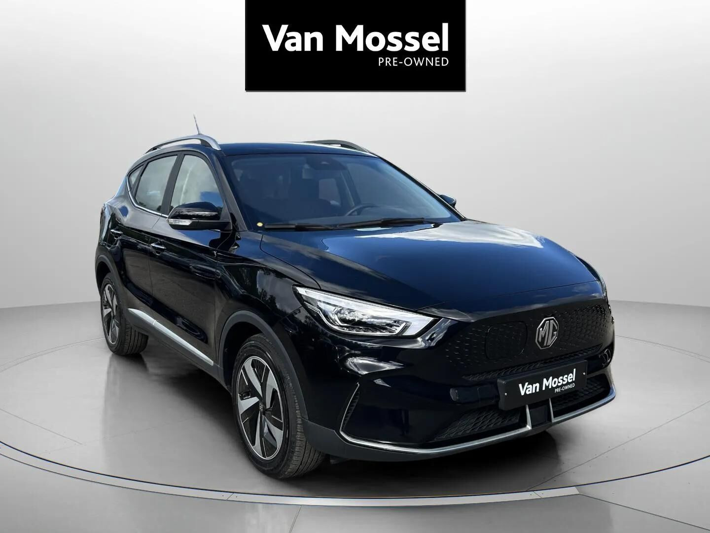Sort MG ZS EV fra 2023