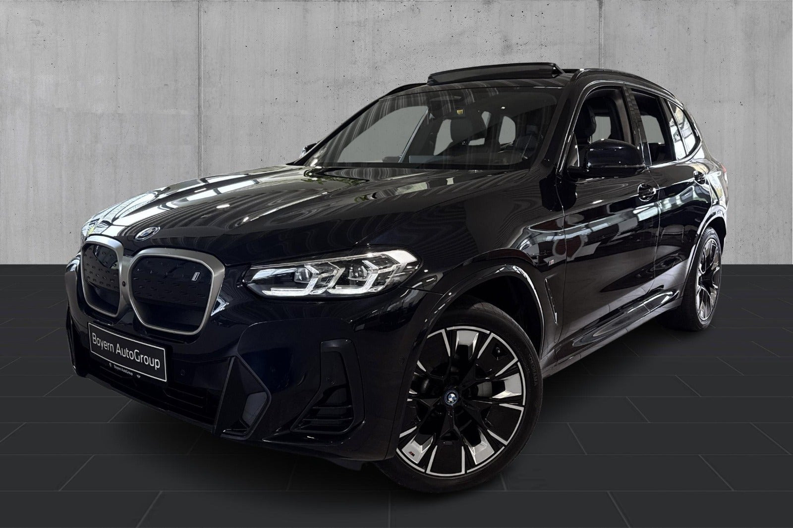 BMW iX3 Charged Plus M-Sport
