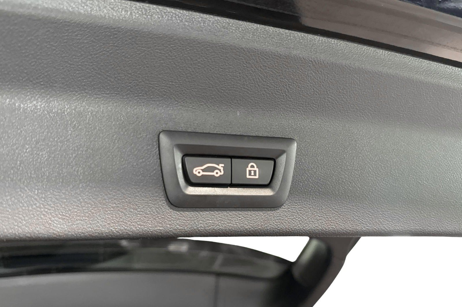 Sort BMW iX3 fra 2023
