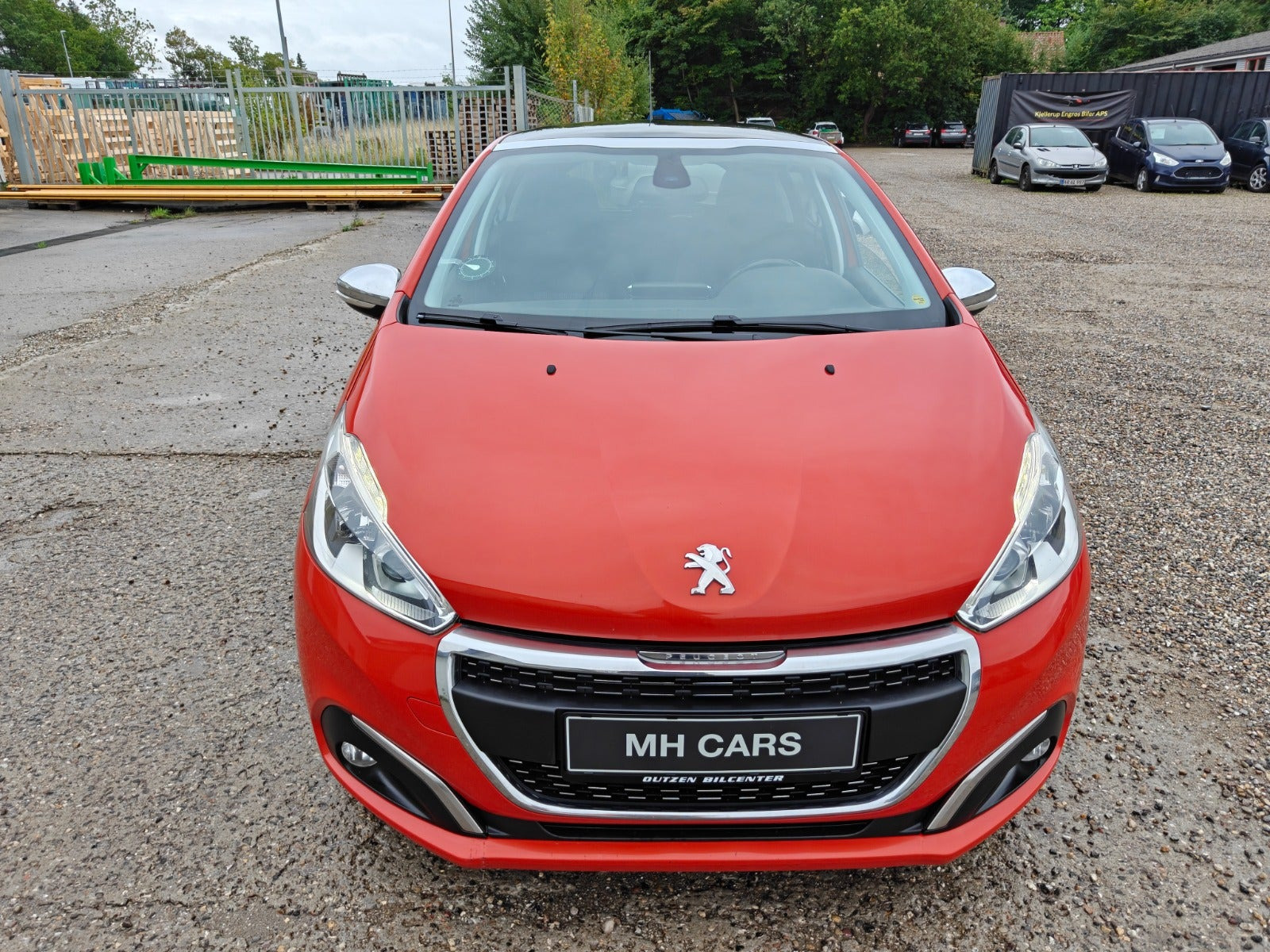 Peugeot 208 1,2 VTi Allure Sky