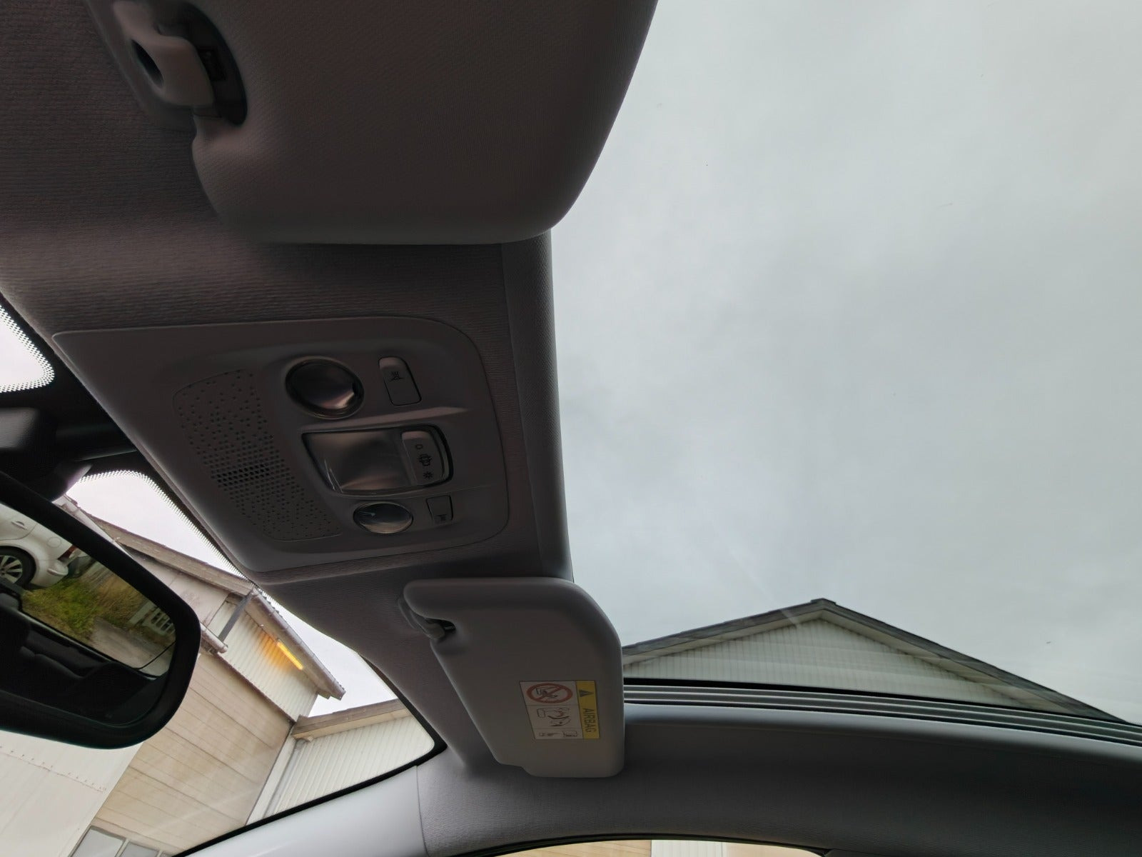 undefined Peugeot 208 fra 2014