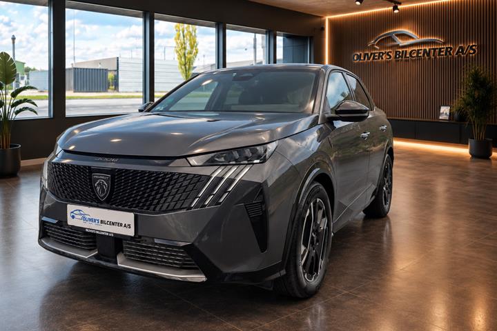 Sort Peugeot e-3008 fra 2025