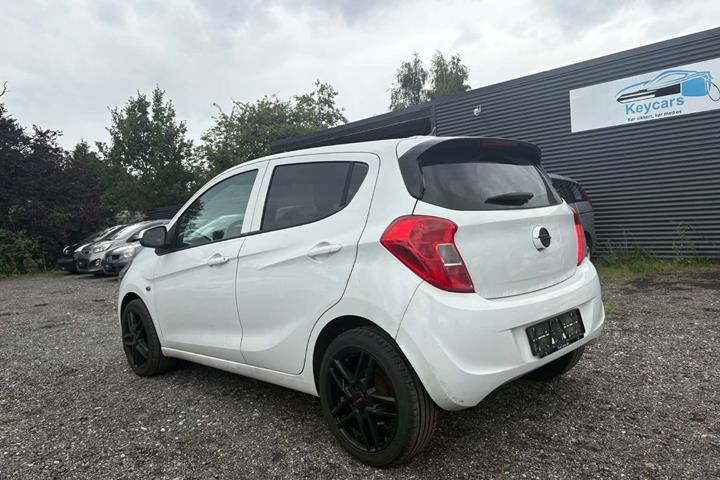 Hvid Opel Karl fra 2016