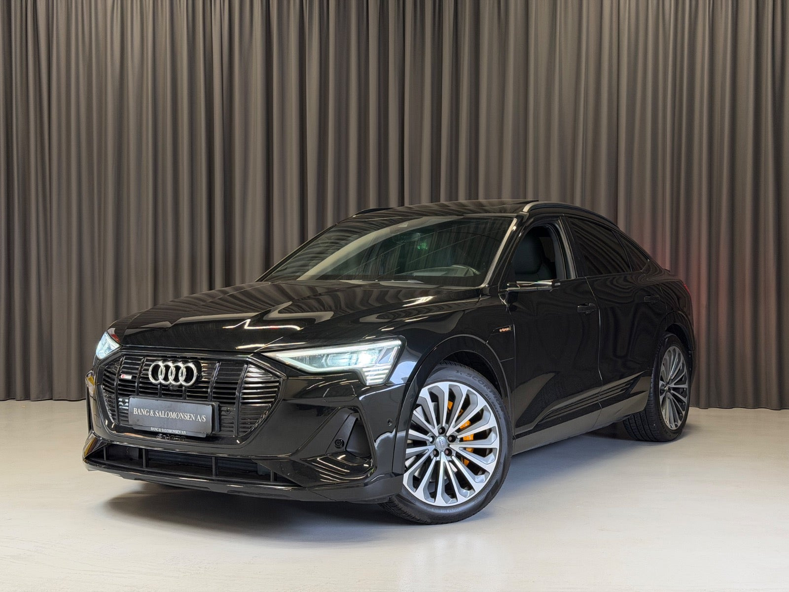 Audi e-tron 55 S-line Sportback quattro