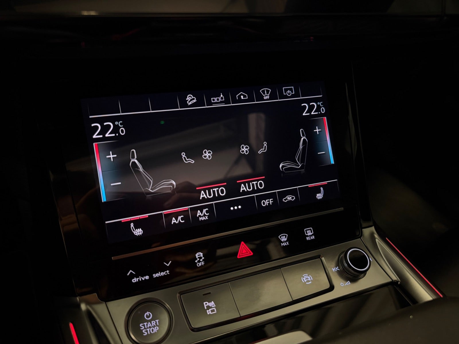 Sort Audi e-tron fra 2020