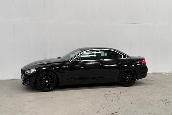 Sort BMW 420i fra 2016