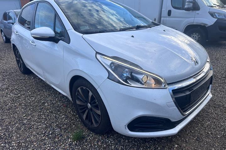 undefined Peugeot 208 fra 2016