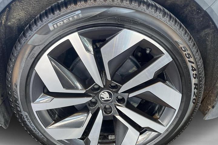Blå Skoda Elroq fra 2025