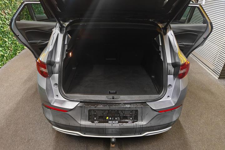 undefined Opel Grandland X fra 2020
