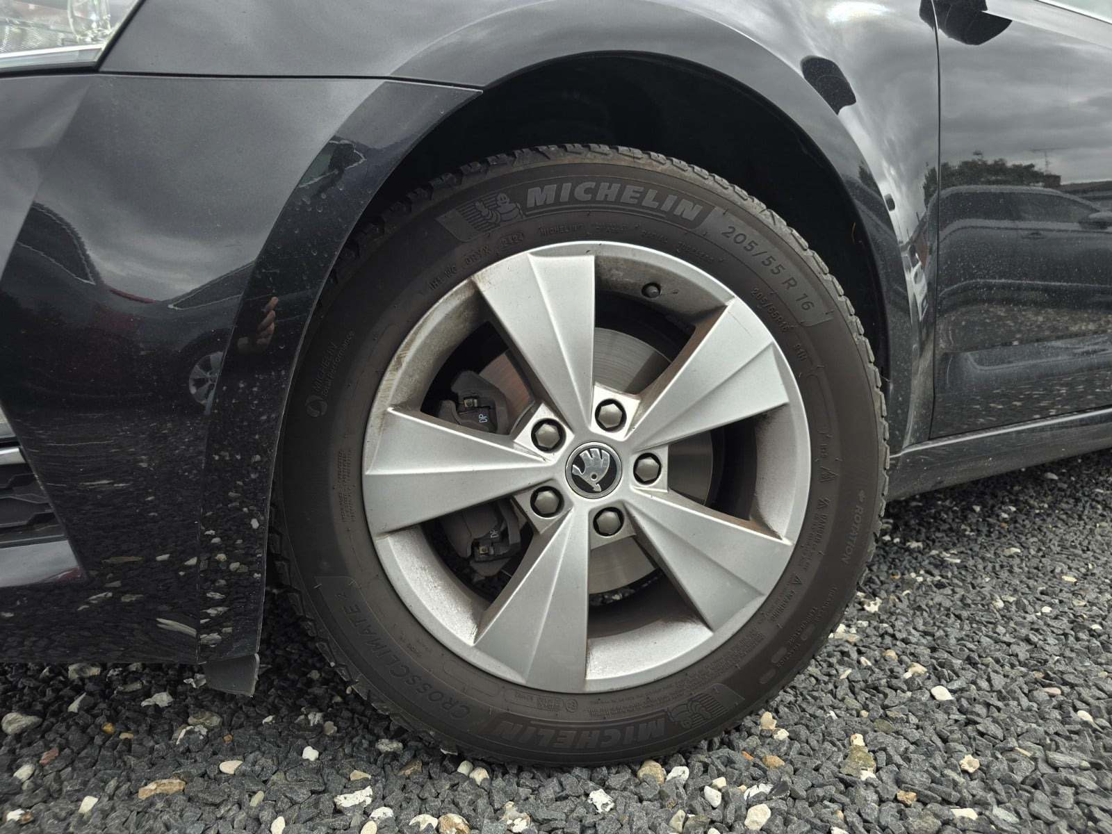 Sort Skoda Octavia fra 2020