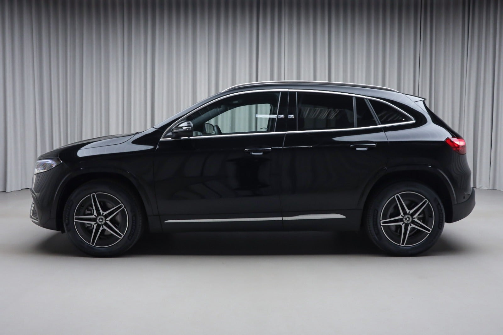 Sort Mercedes EQA250+ fra 2026