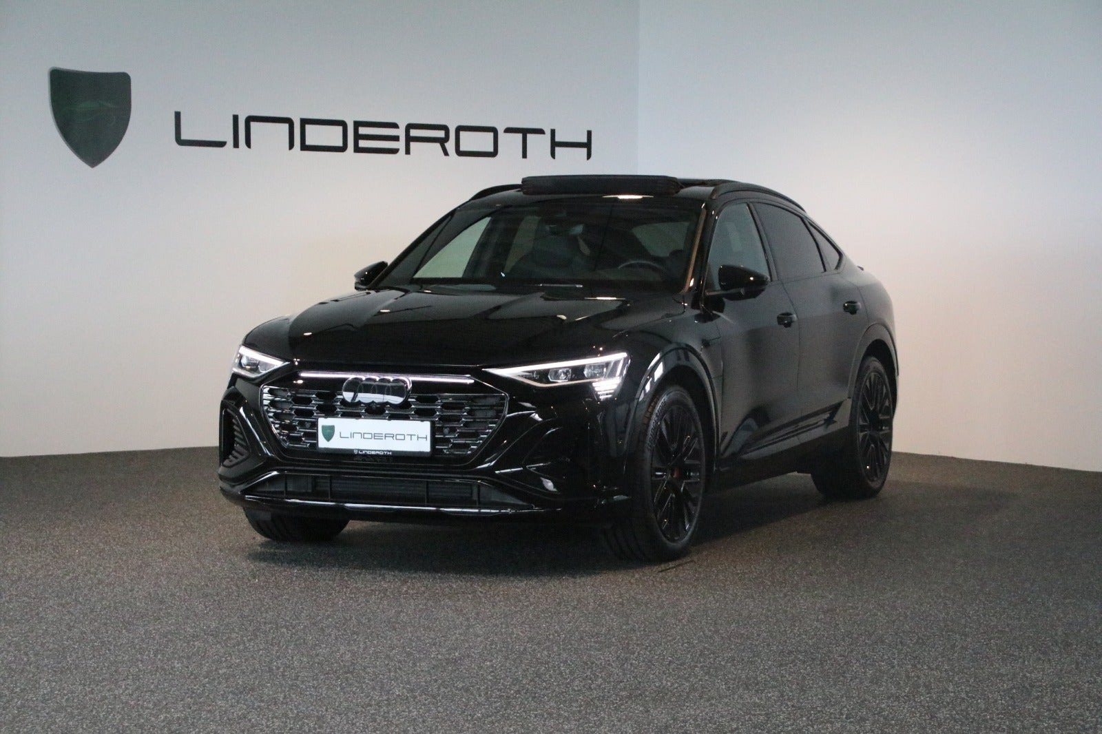 Audi Q8 e-tron 55 S-line Sportback quattro