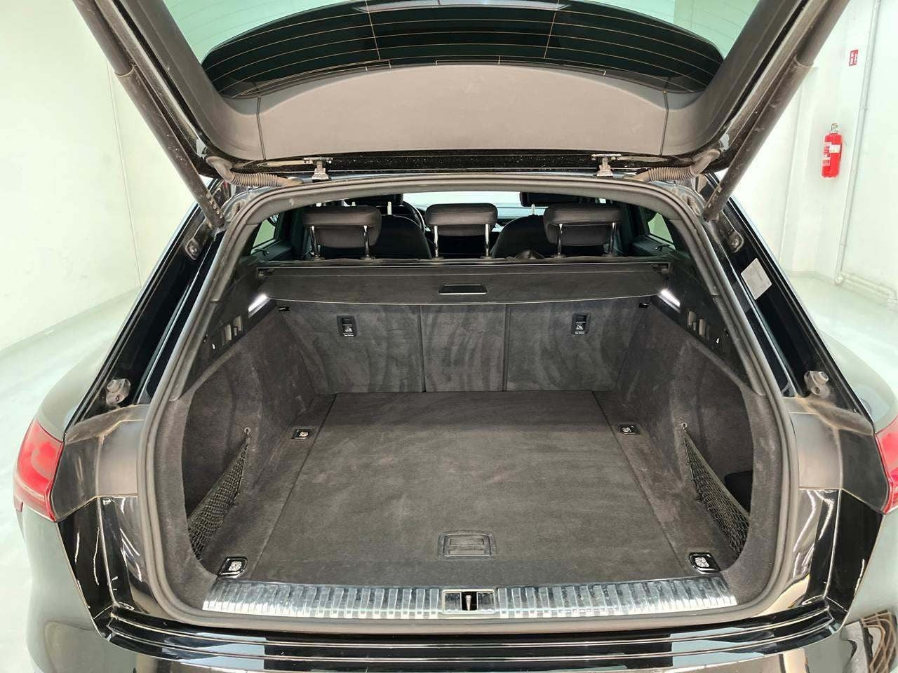 Sort Audi Q8 e-tron fra 2024