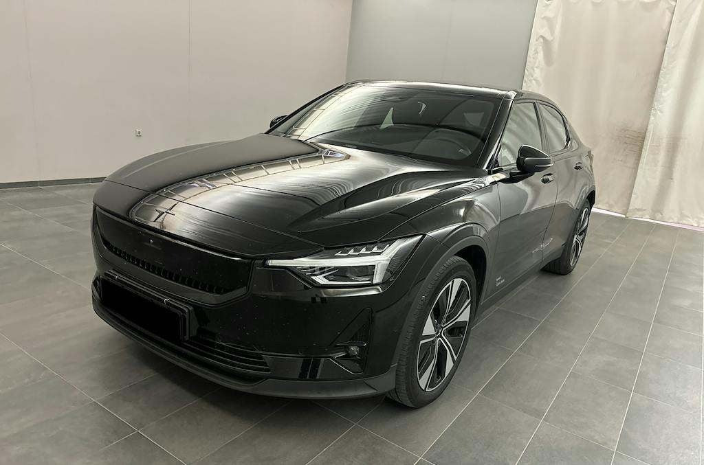 Sort Polestar 2 fra 2024