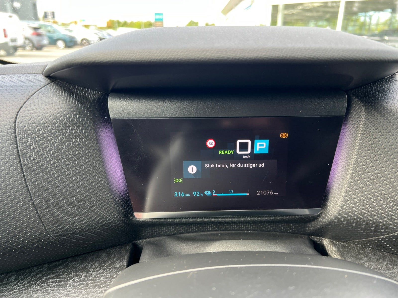 Sort Citroën ë-C4 X fra 2023