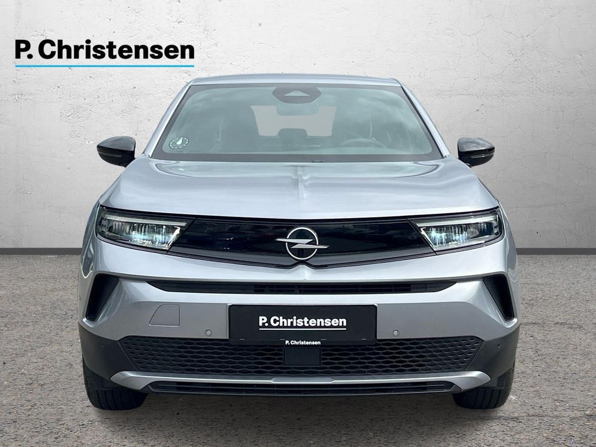 Grå Opel Mokka-e fra 2025