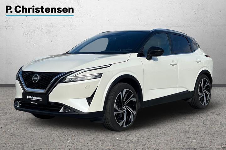 Hvid Nissan Qashqai fra 2022 set udefra