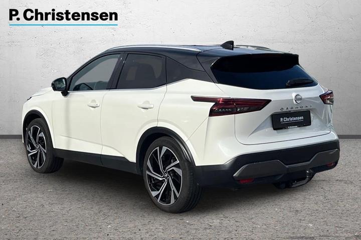 Hvid Nissan Qashqai fra 2022