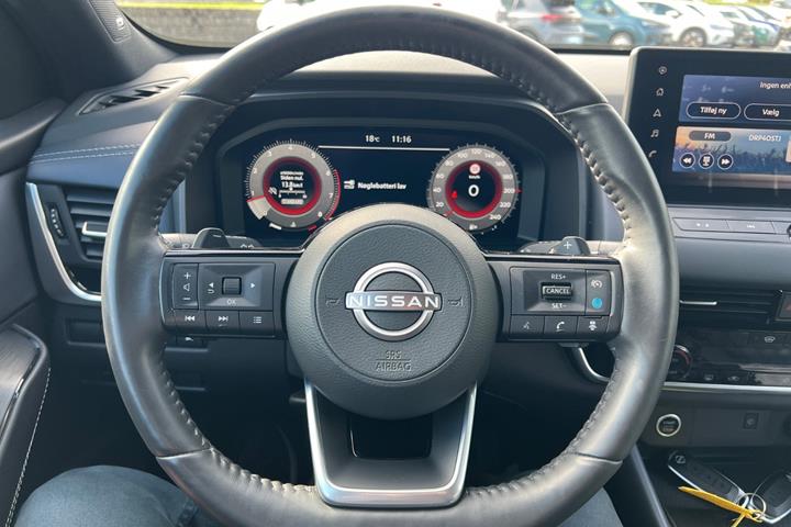 Hvid Nissan Qashqai fra 2022