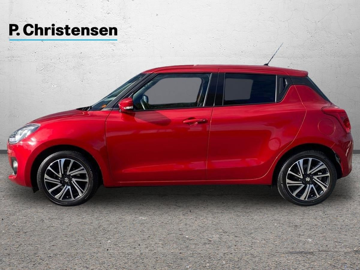 Rød Suzuki Swift fra 2020