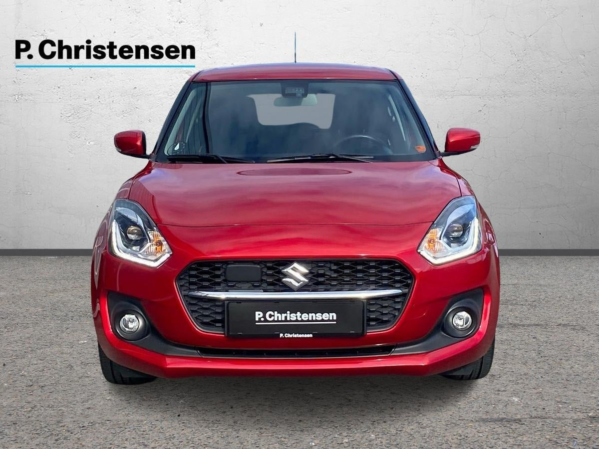Rød Suzuki Swift fra 2020