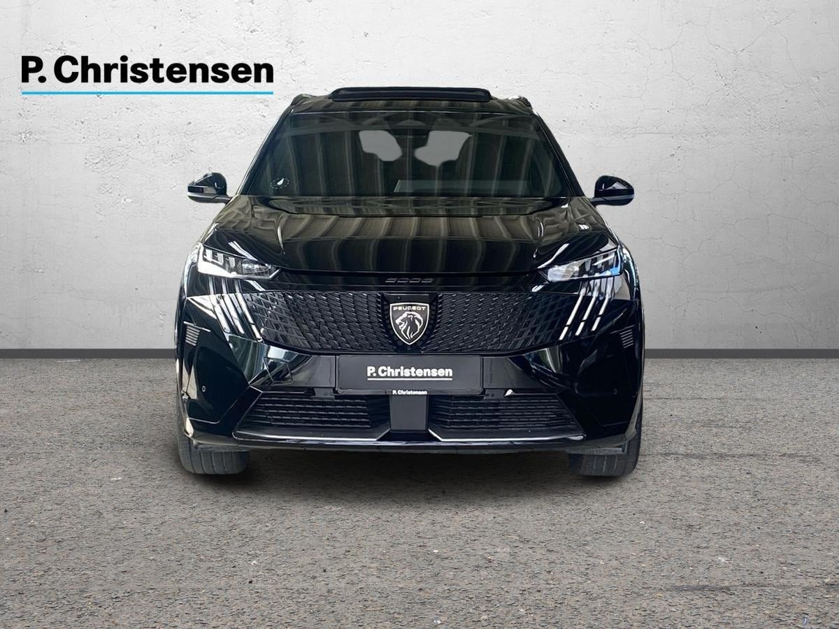 Sort Peugeot e-5008 fra 2025