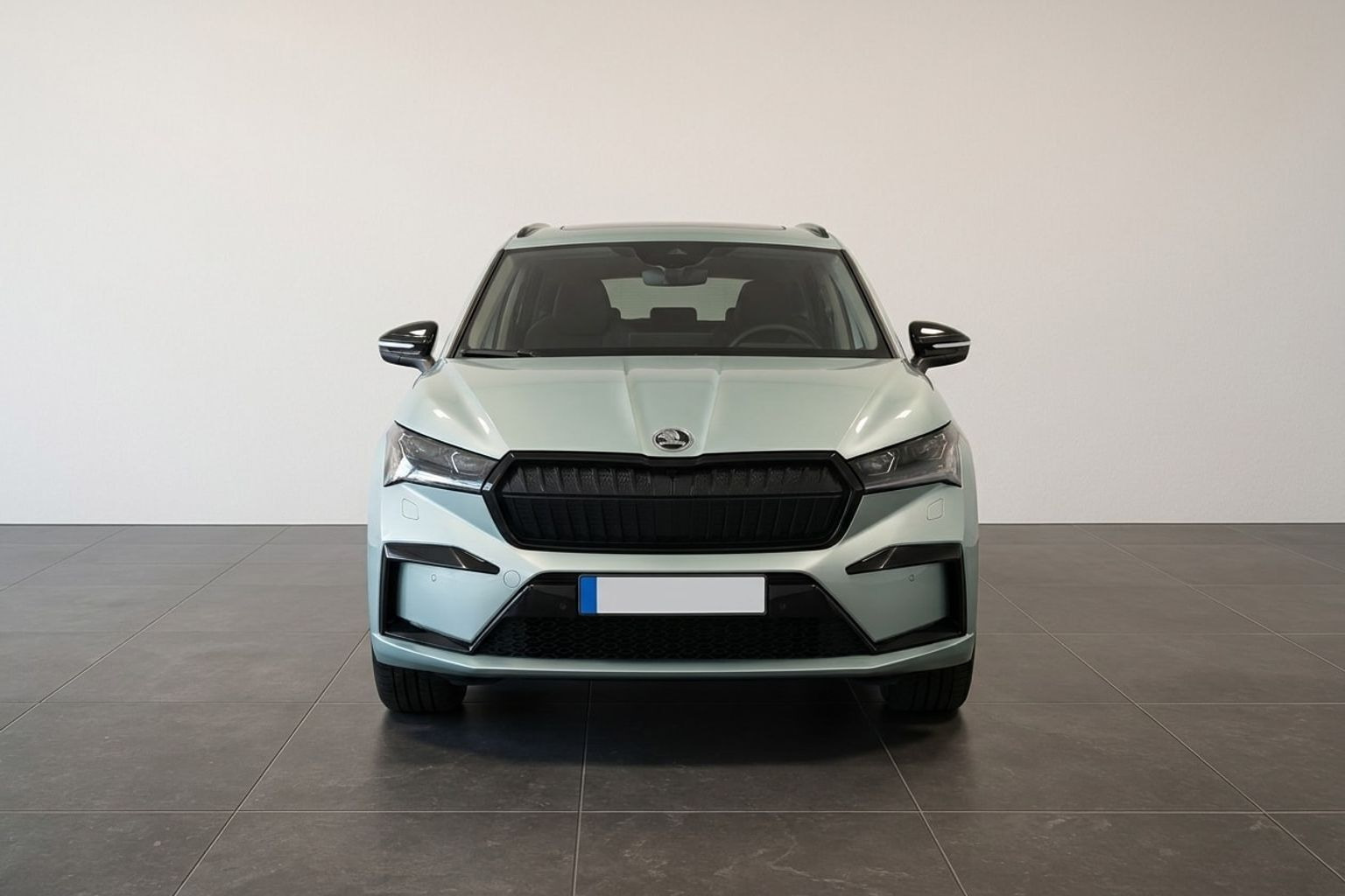 Sølv Skoda Enyaq fra 2021