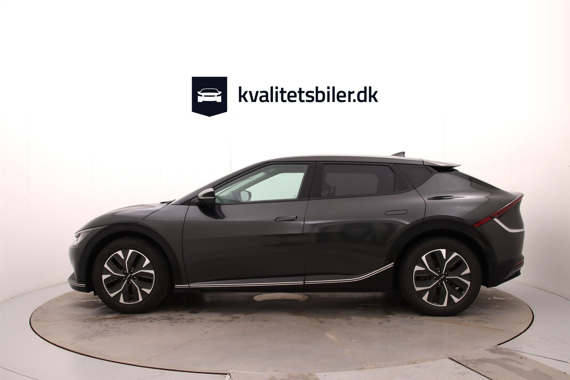 Grå Kia EV6 fra 2024