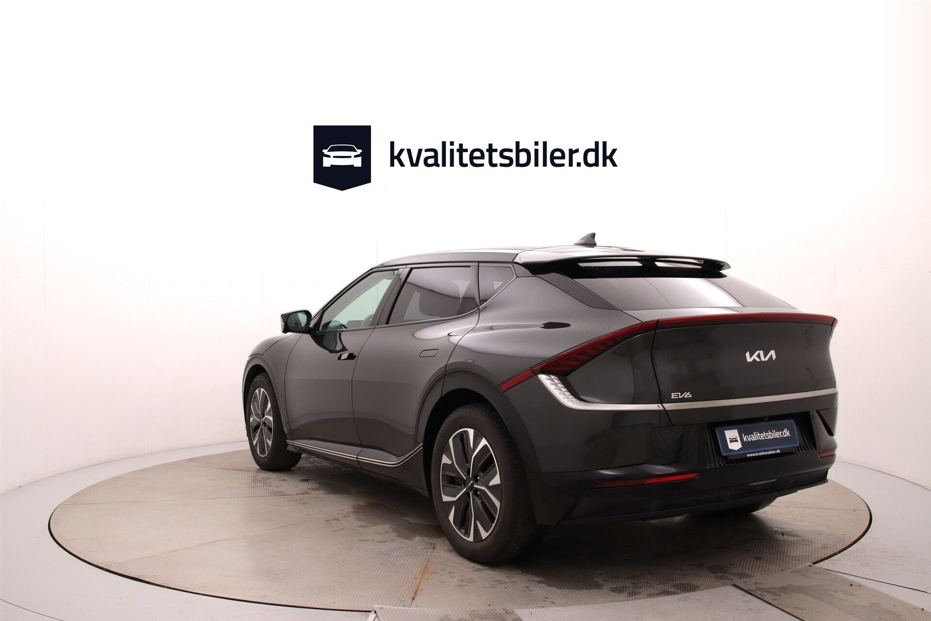 Grå Kia EV6 fra 2024