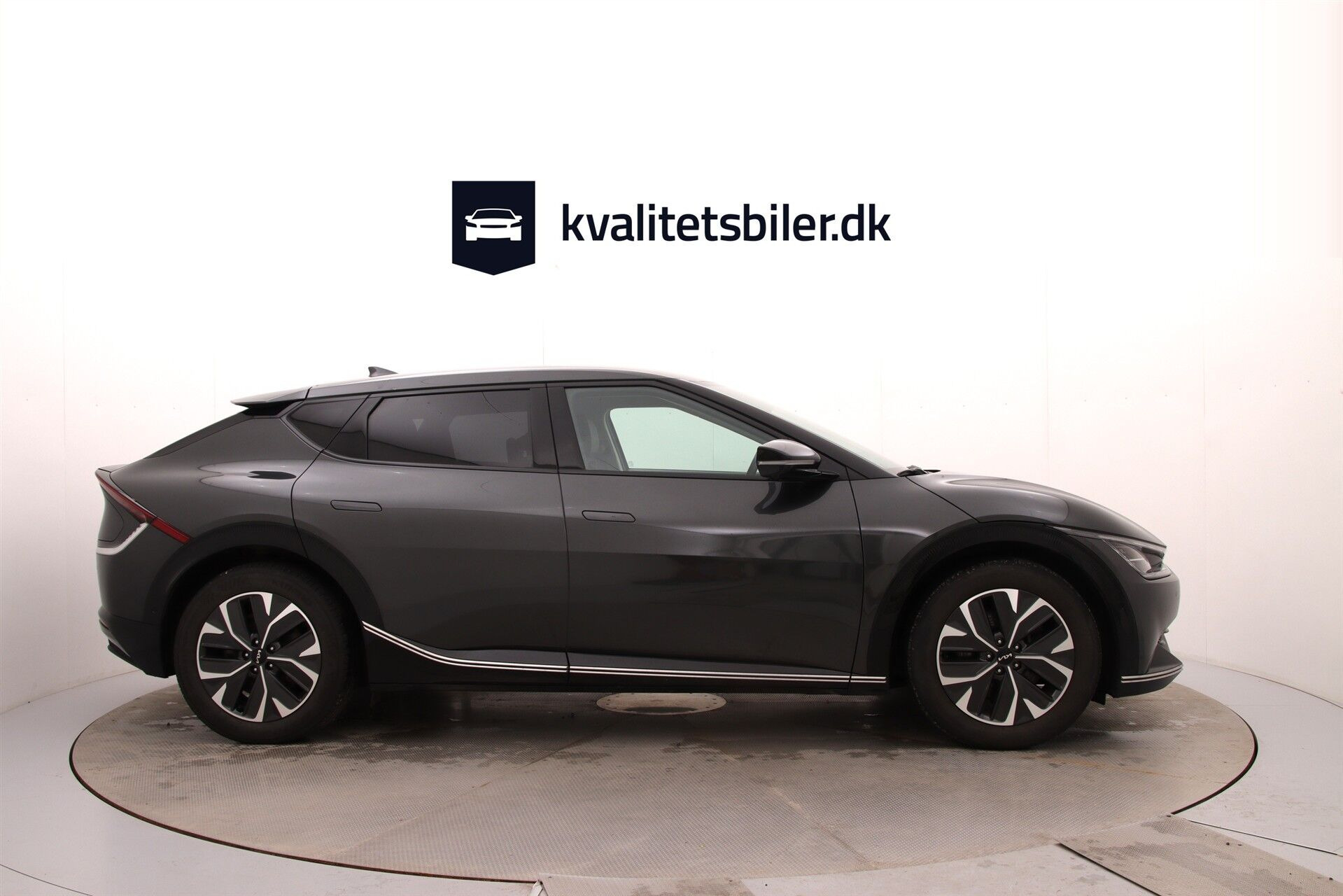 Grå Kia EV6 fra 2024