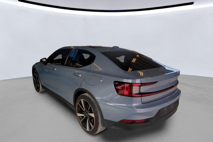 Grå Polestar 2 fra 2022