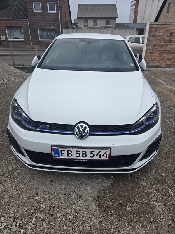 VW Golf 1.4 TSI 204 DSG6