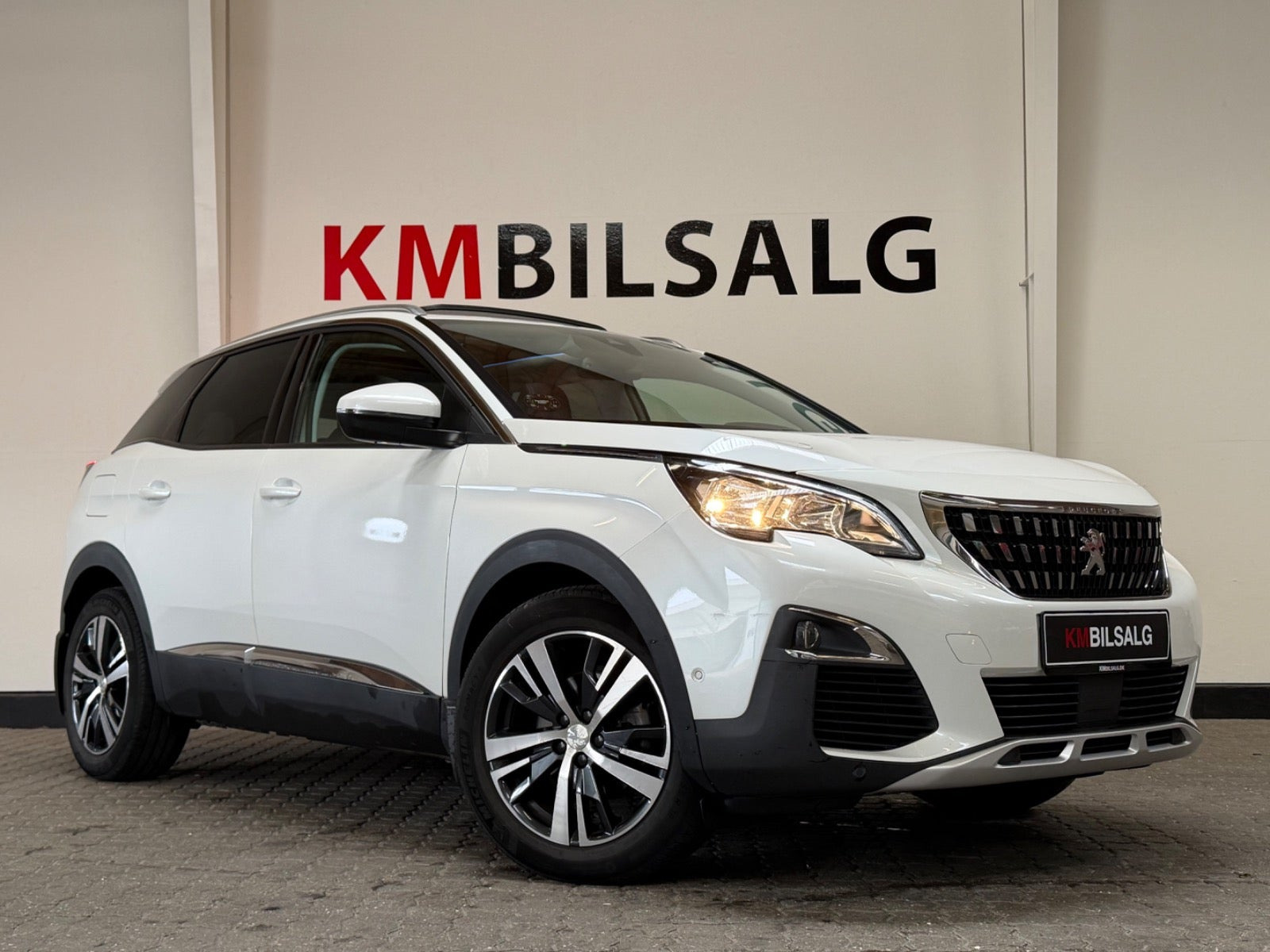 Hvid Peugeot 3008 fra 2017