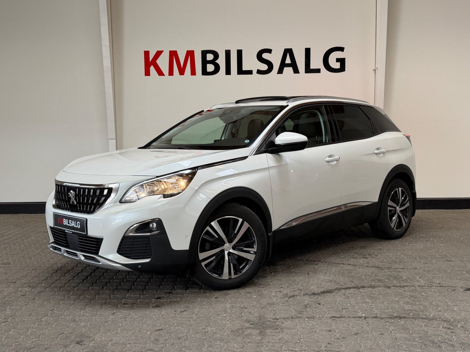 Hvid Peugeot 3008 fra 2017