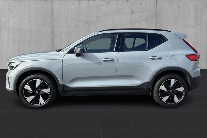 Grå Volvo EX40 fra 2024