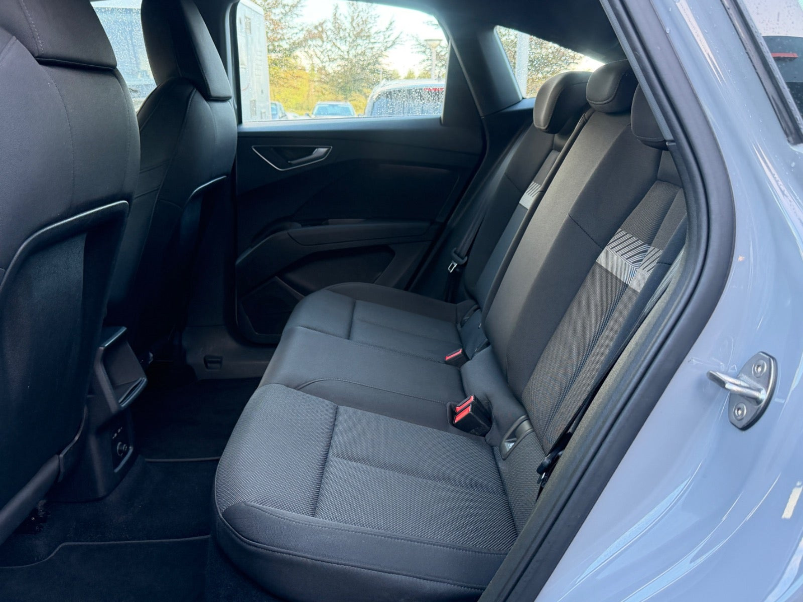 undefined Audi Q4 e-tron fra 2024
