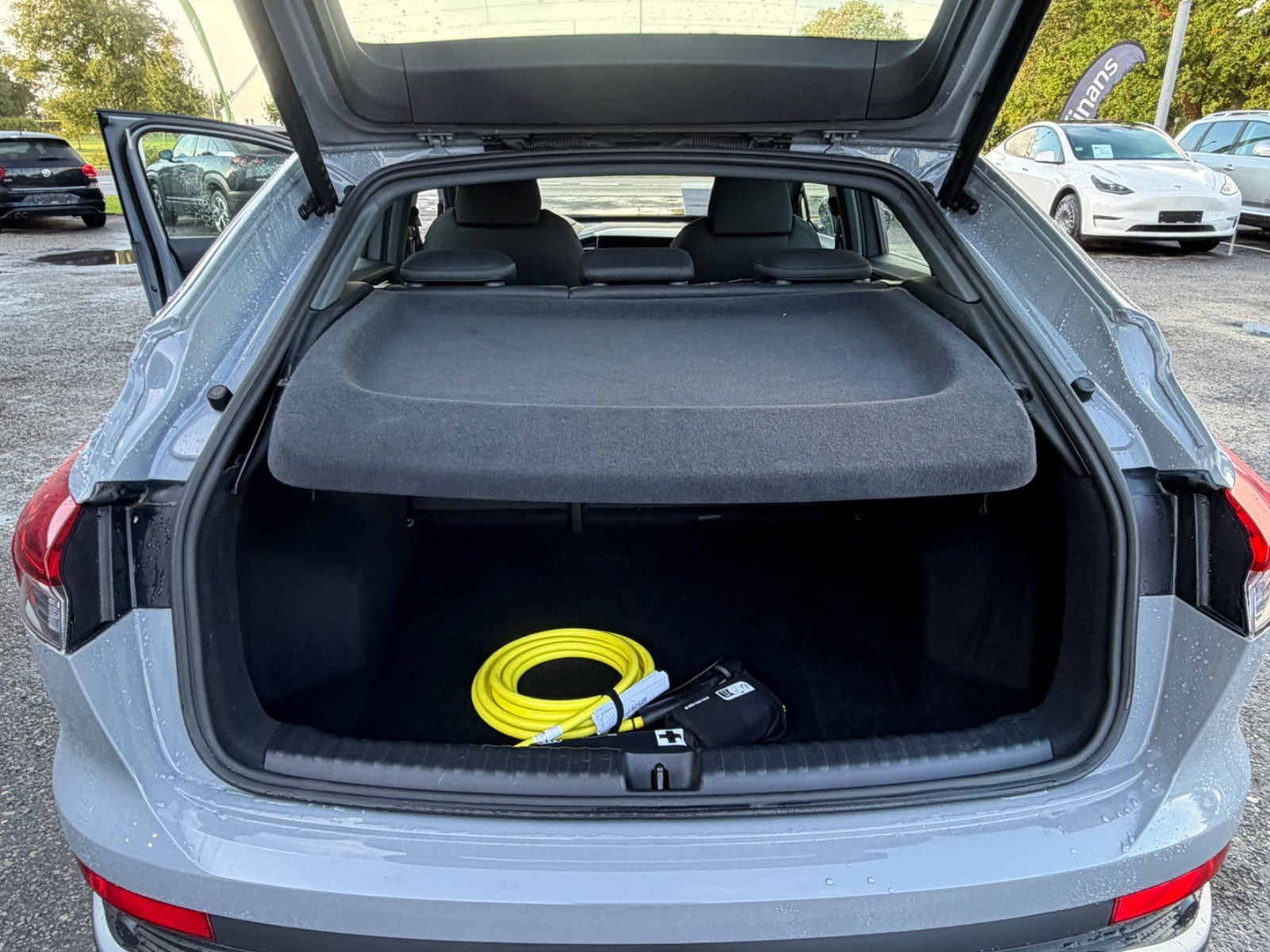 undefined Audi Q4 e-tron fra 2024