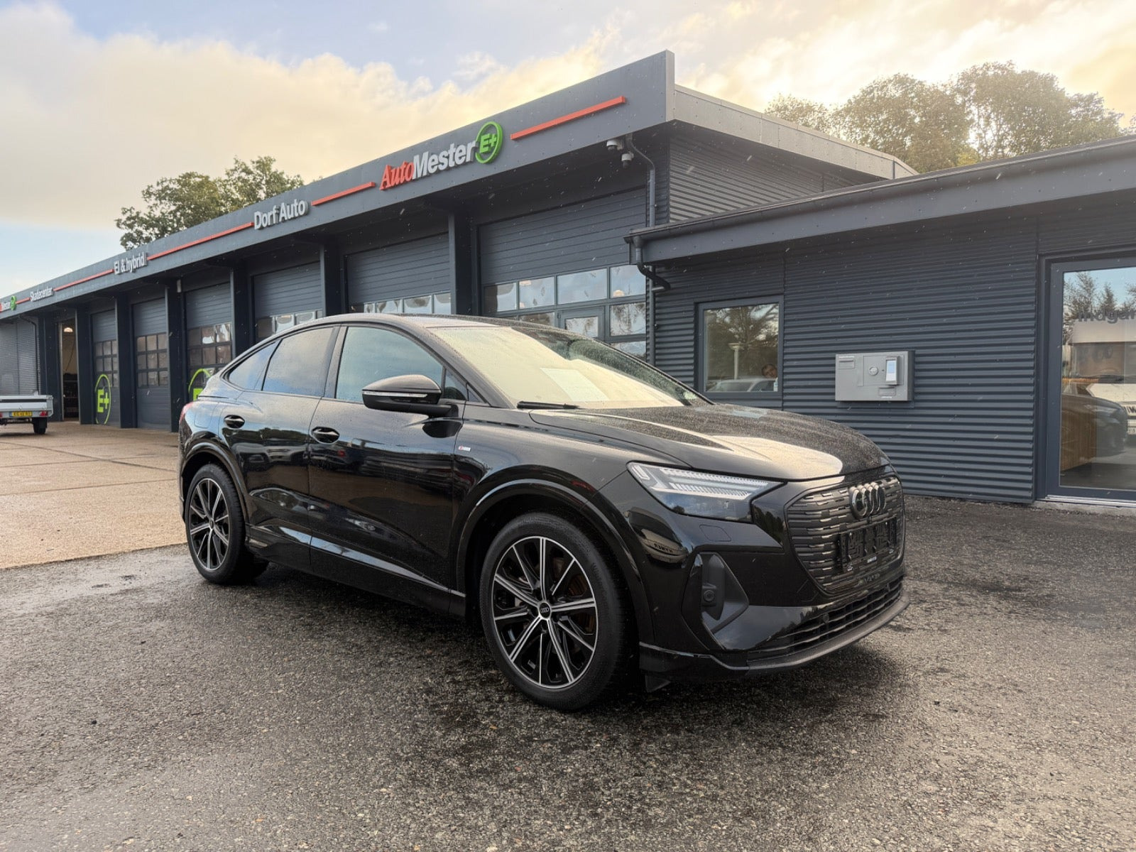 Audi Q4 e-tron 45 S-line Sportback