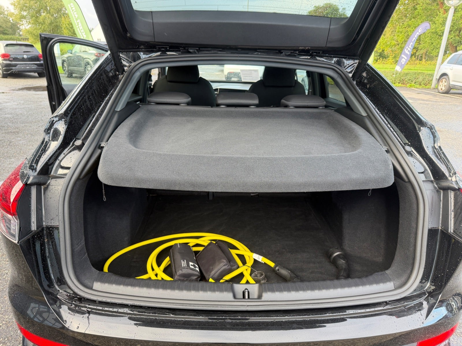 Sort Audi Q4 e-tron fra 2024