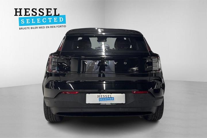Sort Volvo EX30 fra 2024
