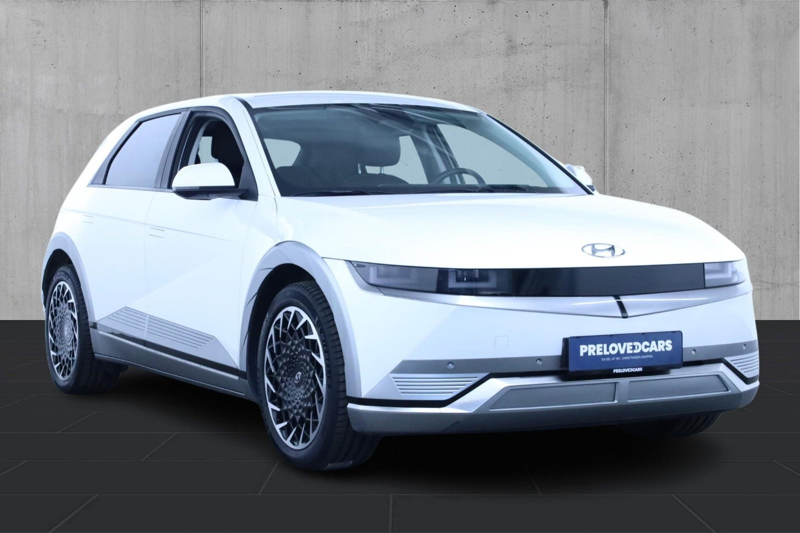 Hvid Hyundai Ioniq 5 fra 2023
