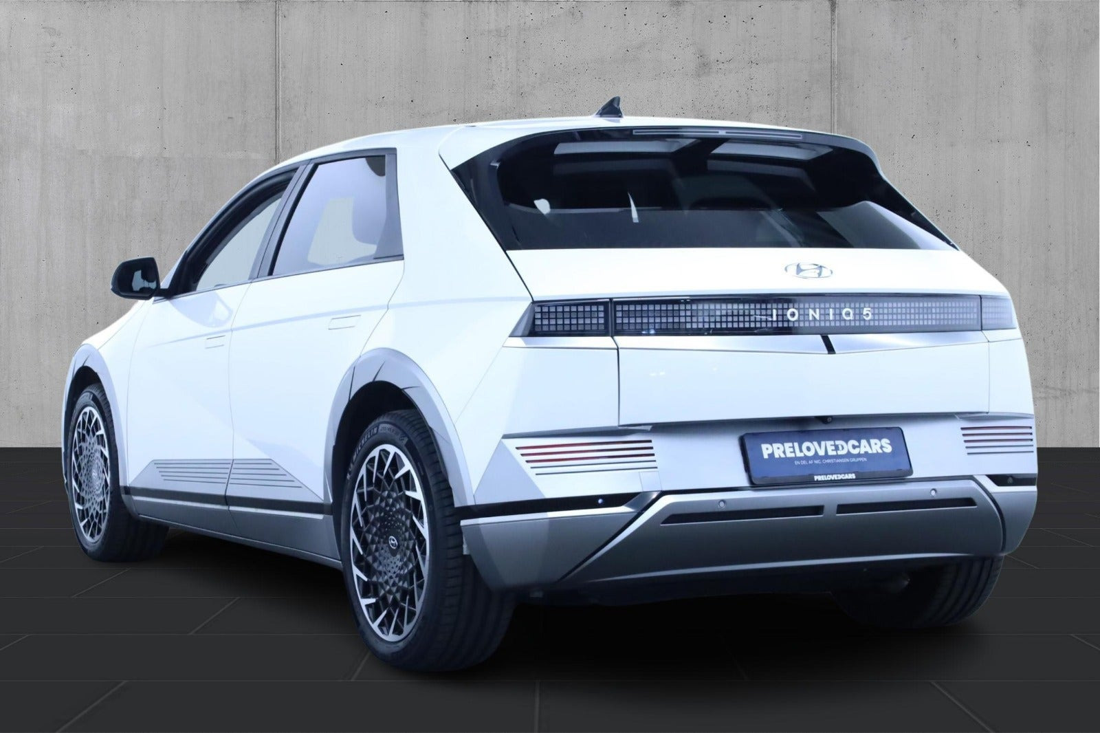 Hvid Hyundai Ioniq 5 fra 2023