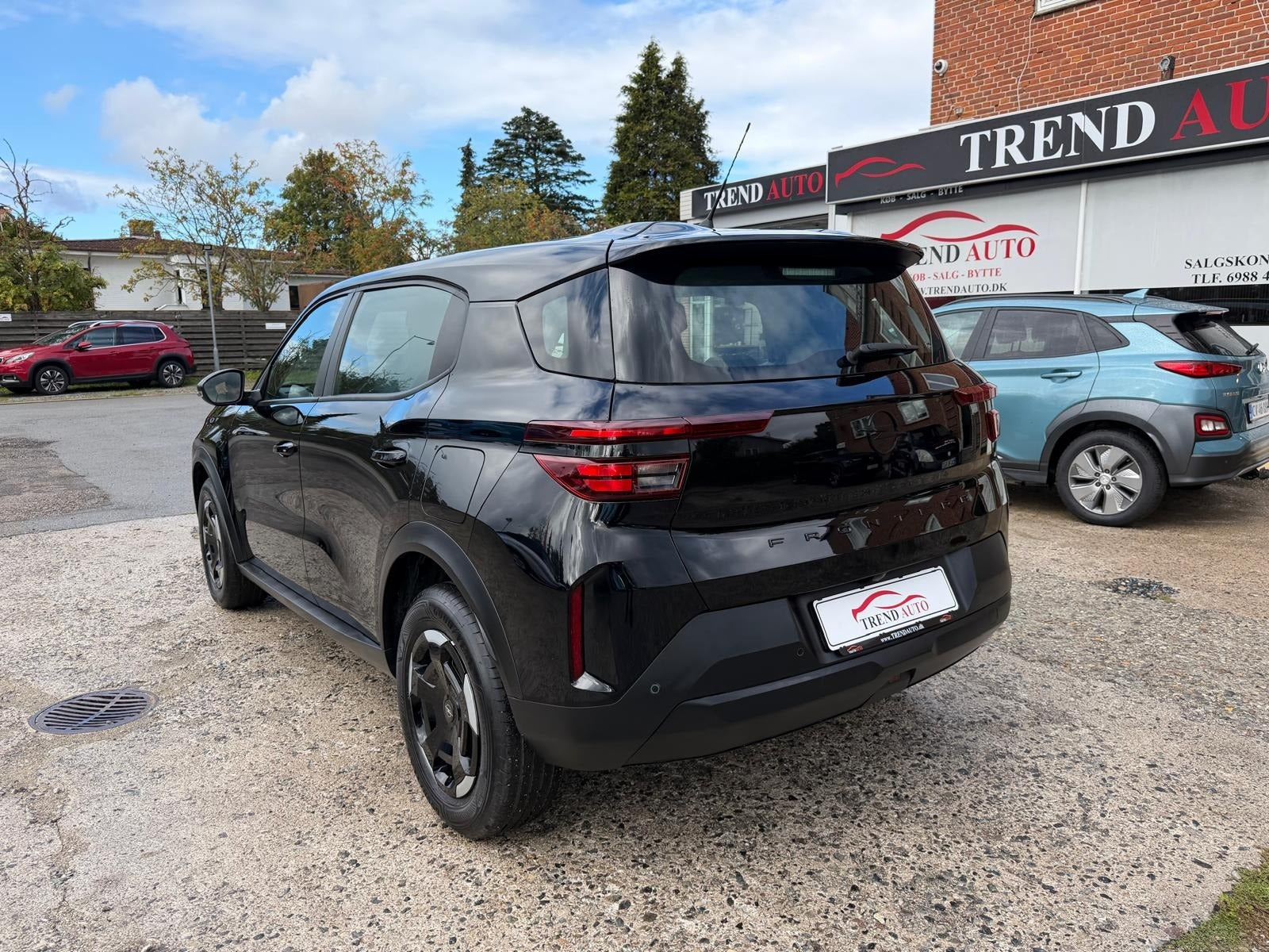 Sort Opel Frontera fra 2025