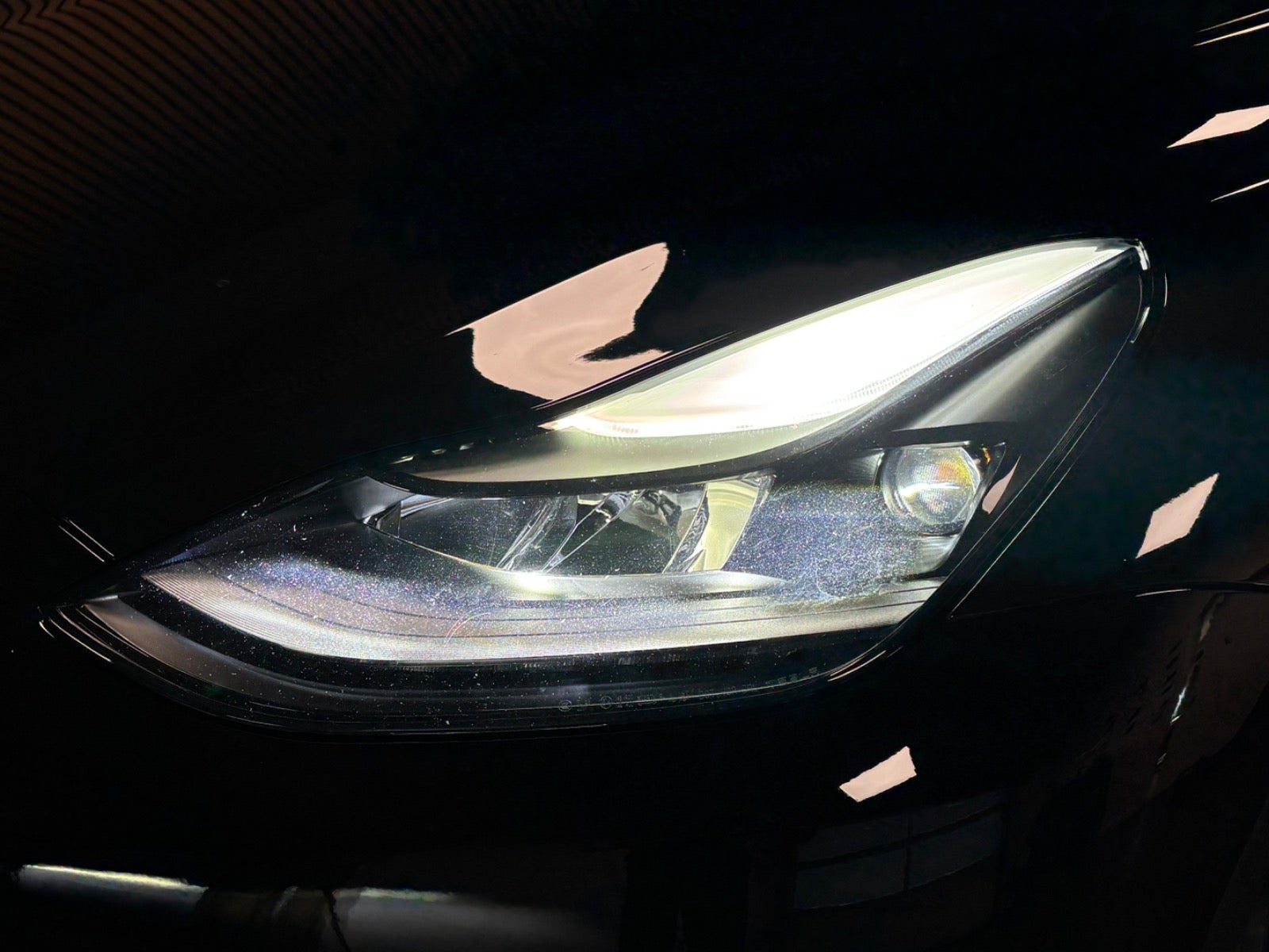 undefined Tesla Model Y fra 2023