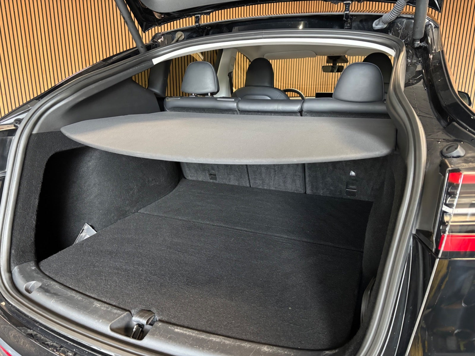 undefined Tesla Model Y fra 2023