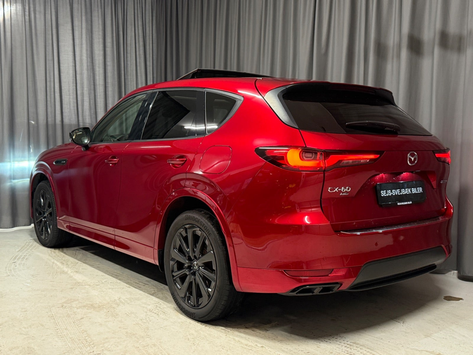 Rød Mazda CX-60 fra 2022