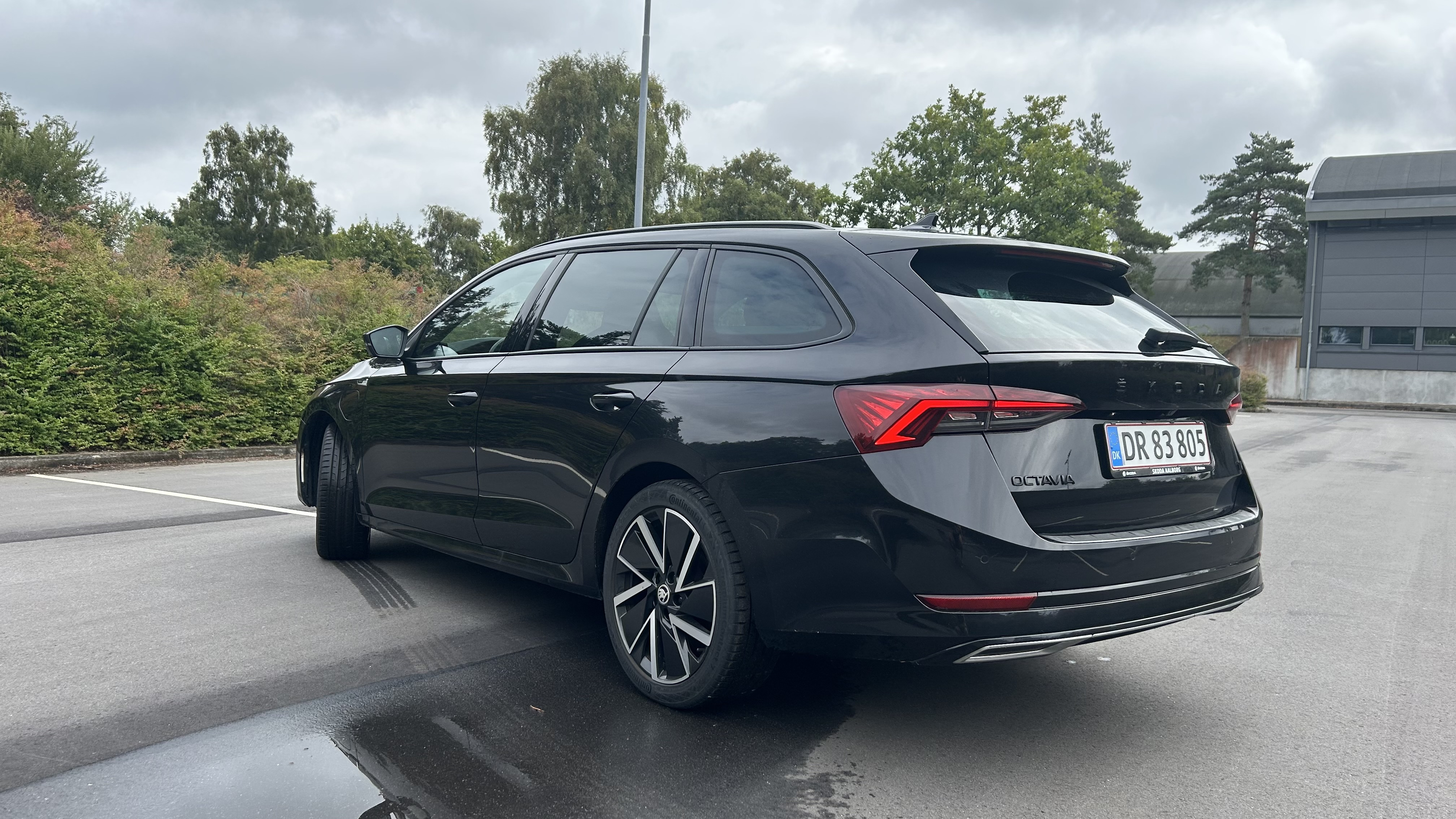 Sort Skoda Octavia fra 2022