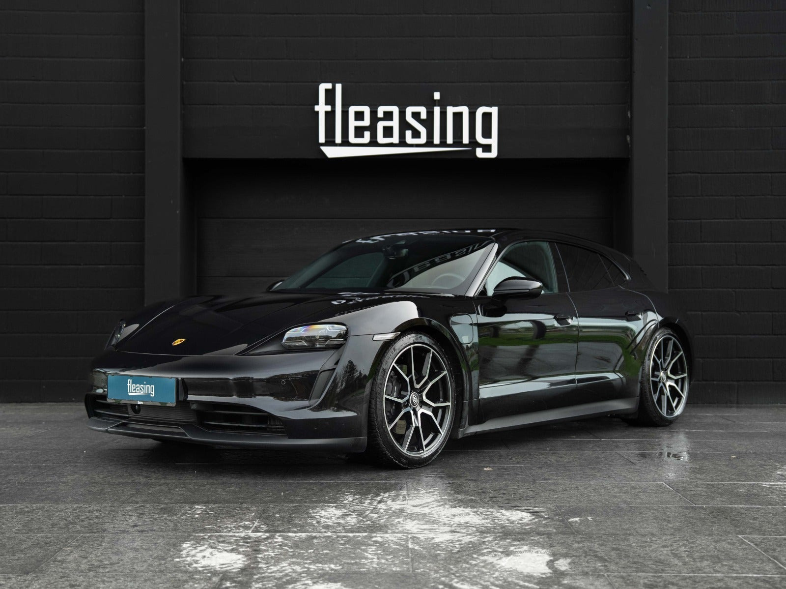 Porsche Taycan Performance+ Sport Turismo